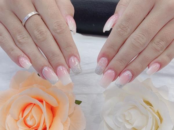 LA Nails