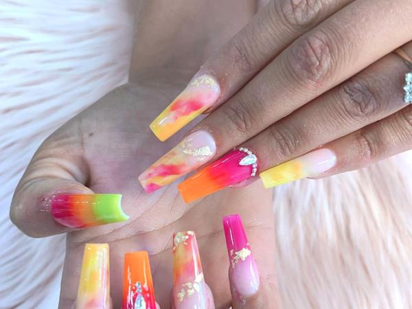 LA Nails